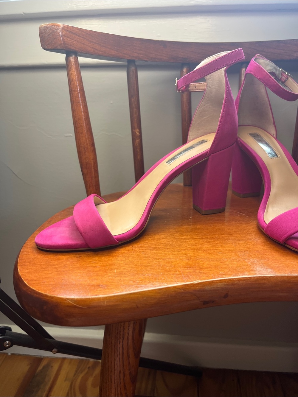 INC Fuchsia Block Heel Ankle Strap Sandals Square Toe Size 6.5 - Picture 4 of 9